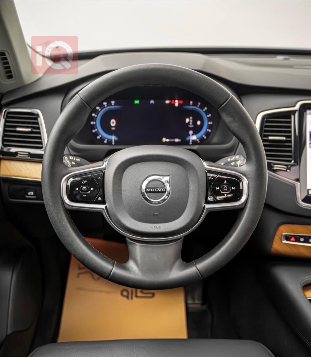 فولفو XC90